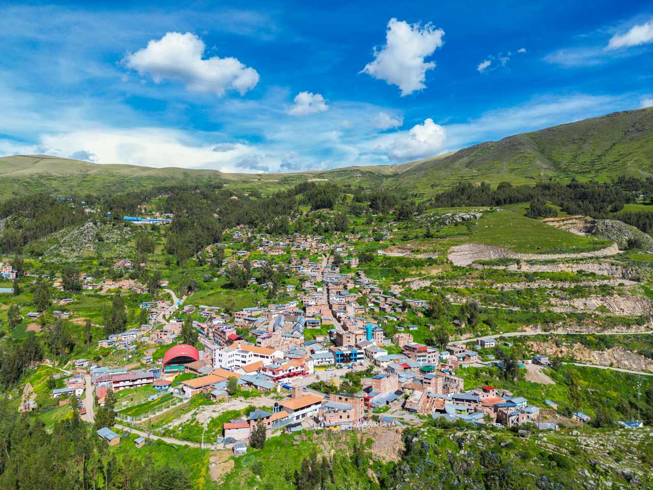 Distrito de Capacmarca: Guía Municipal, Servicios y Trámites