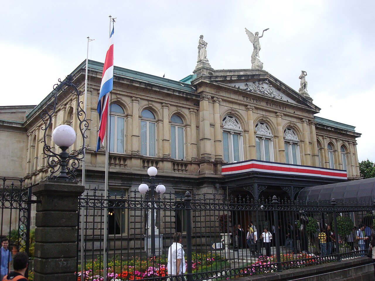 Distrito de San Pedro de Coris: Guía Municipal, Servicios y Trámites