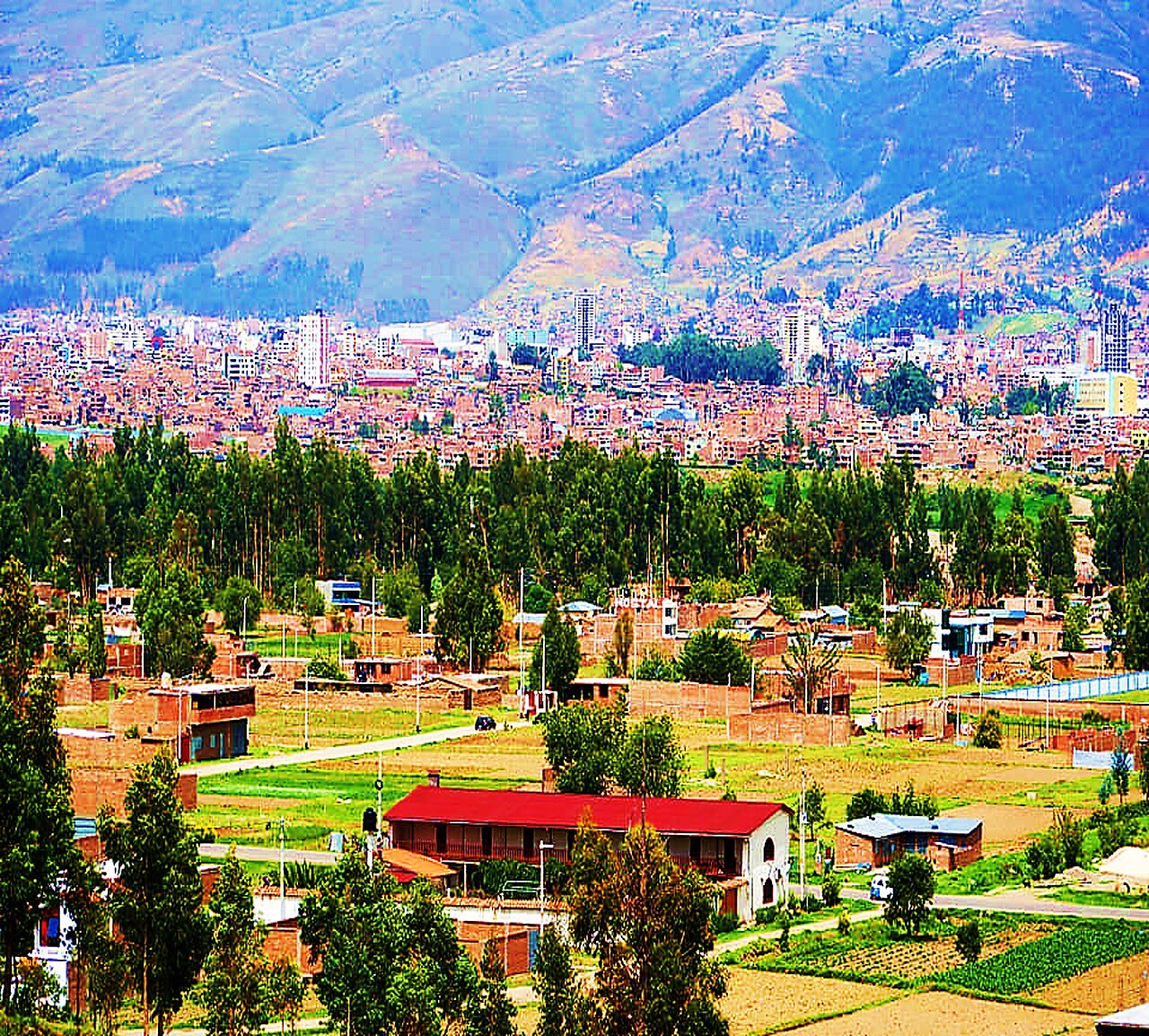 Distrito de Huamancaca Chico: Guía Municipal, Servicios y Trámites