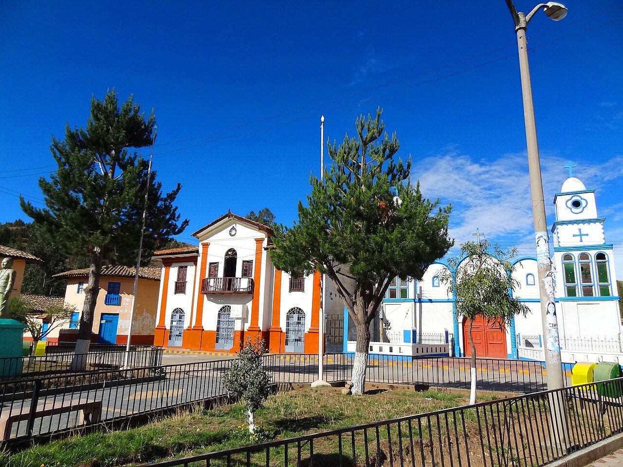Distrito de Masma: Guía Municipal, Servicios y Trámites