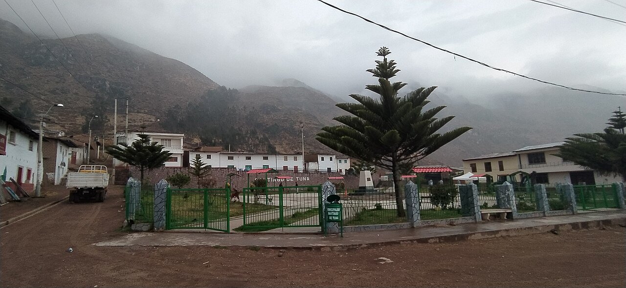 Distrito de Santiago de Tuna: Guía Municipal, Servicios y Trámites