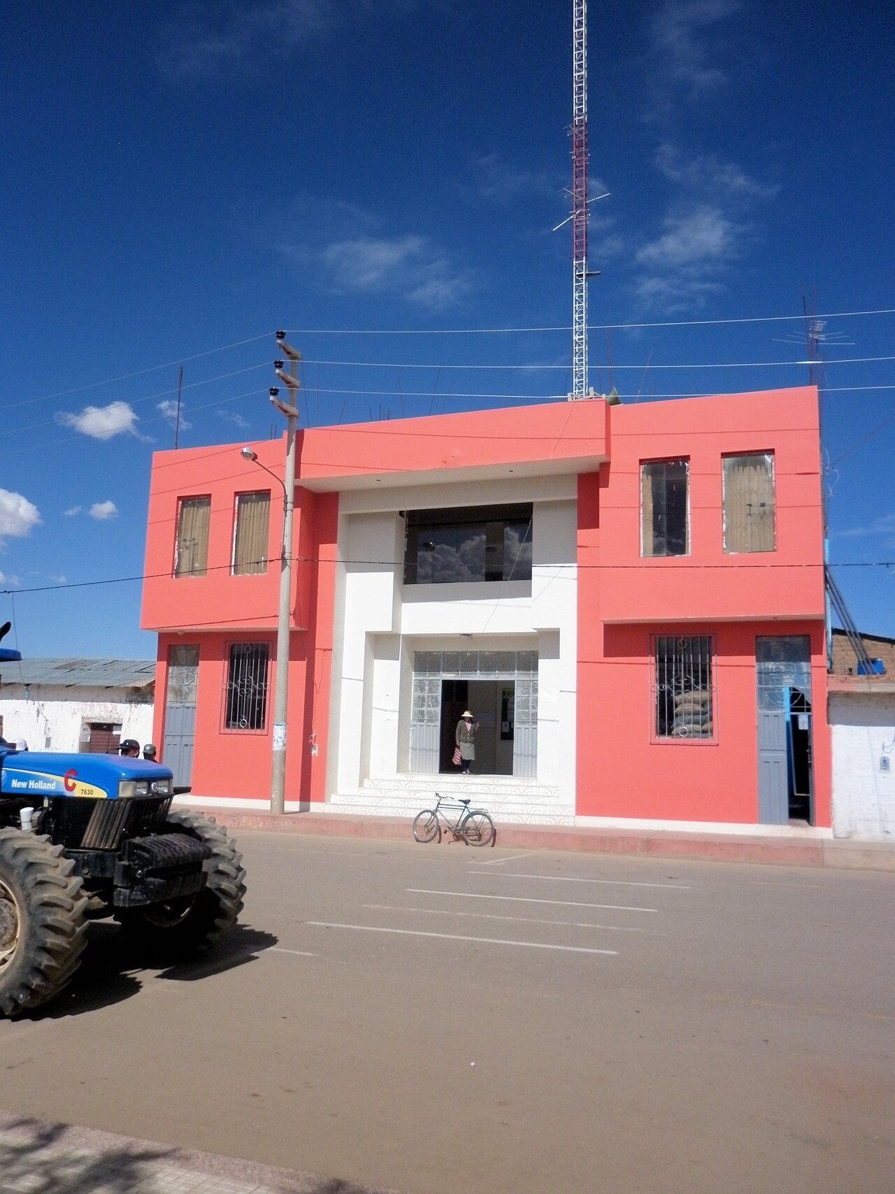 Distrito de Cabanilla: Guía Municipal, Servicios y Trámites